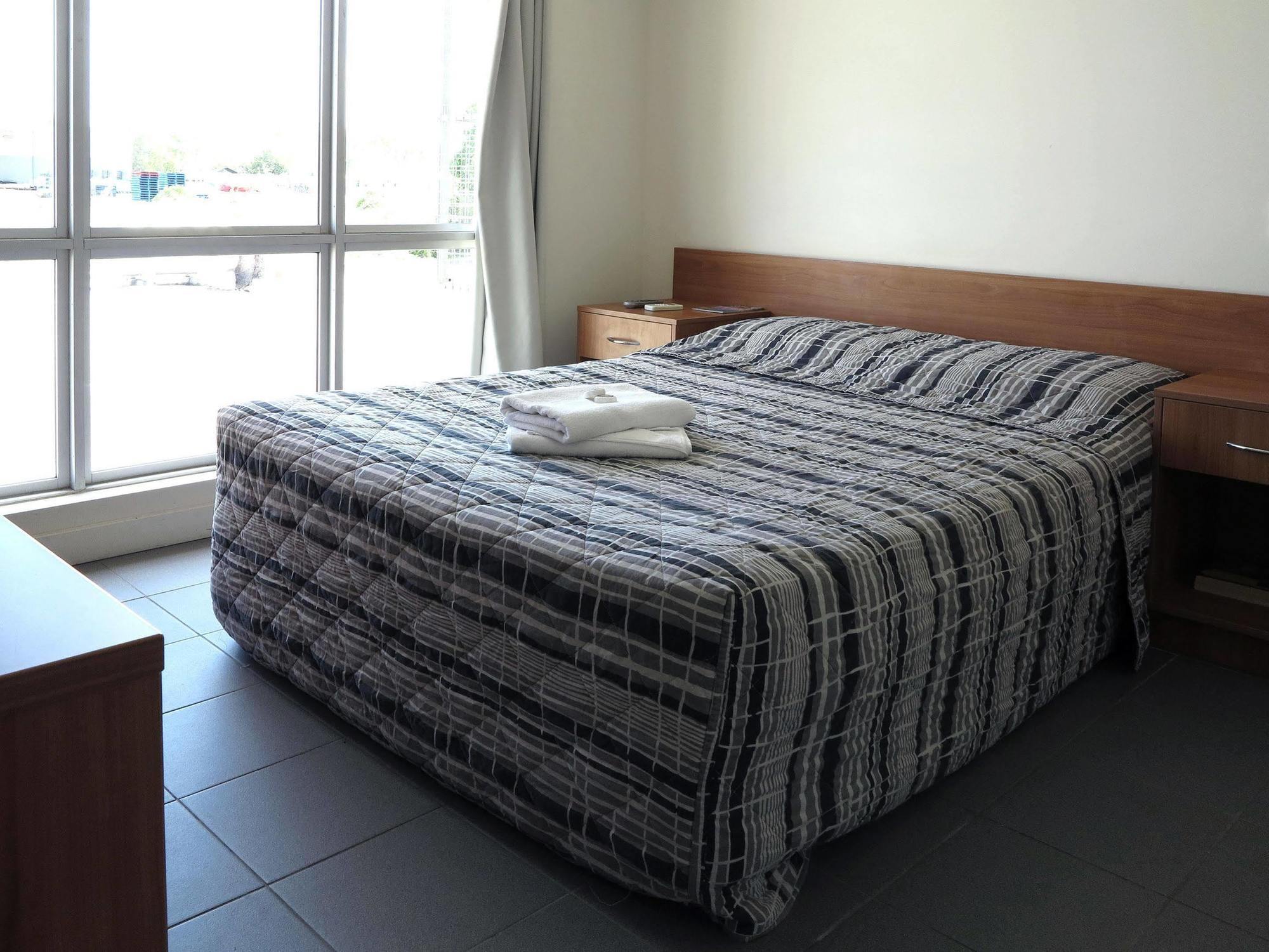 Upper Ross Hotel Townsville Ngoại thất bức ảnh