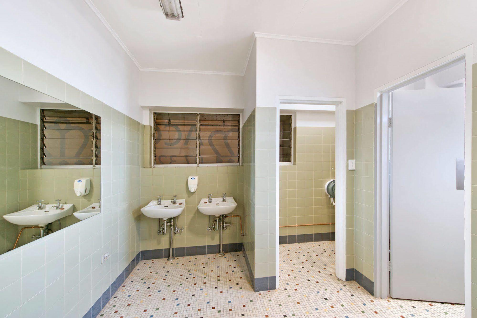 Upper Ross Hotel Townsville Ngoại thất bức ảnh