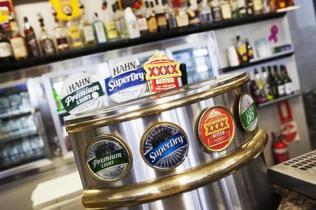 Upper Ross Hotel Townsville Ngoại thất bức ảnh